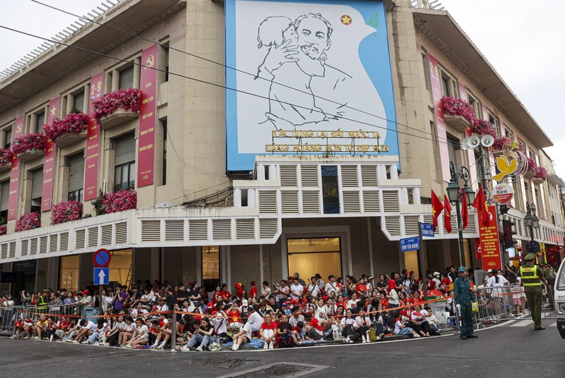 Tới 1630 thì những vị trí đẹp nhất đã không còn một chỗ trống