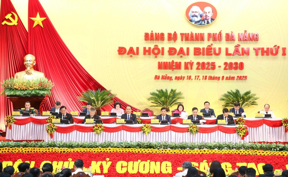 Phiên trù bị Đại hội đại biểu lần thứ I Đảng bộ thành phố Đà Nẵng, nhiệm kỳ 2025 - 2030. Phiên trù bị Đại hội đại biểu lần thứ I Đảng bộ thành phố Đà Nẵng, nhiệm kỳ 2025 - 2030.