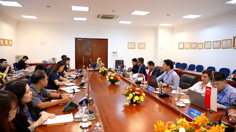 Toàn cảnh phiên họp. Toàn cảnh phiên họp.