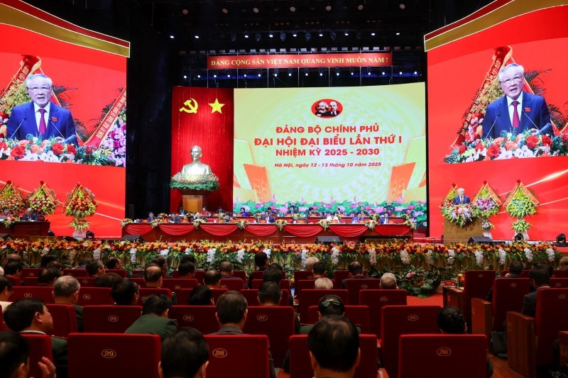 Cùng với Báo cáo chính trị, đồng chí Nguyễn Hòa Bình cho biết, Đảng ủy Chính phủ đã xây dựng Chương trình hành động với khát vọng phát triển mạnh mẽ, tính hành động cao và toàn diện.