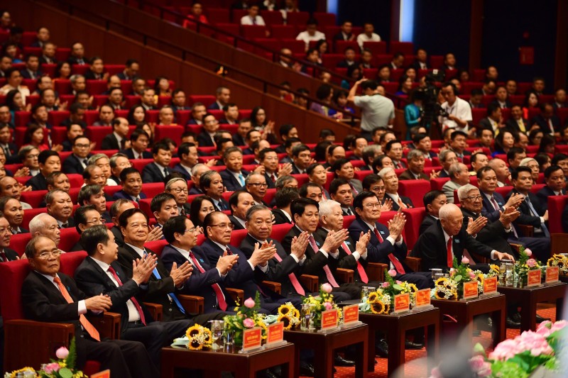 Các vị lãnh đạo, nguyên lãnh đạo Đảng và Nhà nước tham dự Lễ khai mạc Đại hội. Các vị lãnh đạo, nguyên lãnh đạo Đảng và Nhà nước tham dự Lễ khai mạc Đại hội.