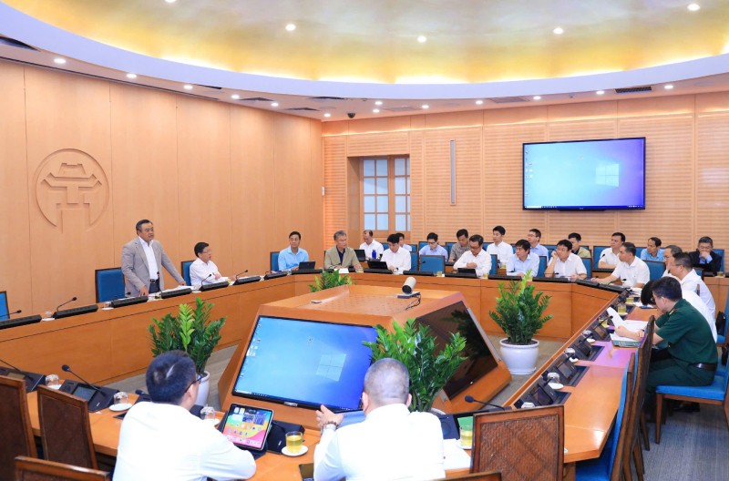 Toàn cảnh phiên họp.