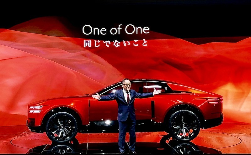 Chủ tịch Toyota Akio Toyoda ra mắt thương hiệu siêu xe Century.