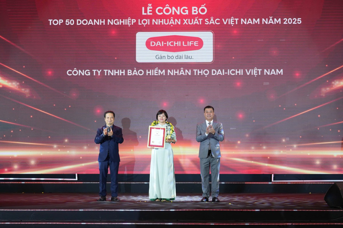 Bà Nguyễn Thị Thanh Nhã – Phó Tổng Giám đốc Tài Chính, Dai-ichi Life Việt Nam vinh dự nhận giải thưởng “Top 50 Doanh nghiệp Lợi nhuận xuất sắc Việt Nam 2025” Bà Nguyễn Thị Thanh Nhã – Phó Tổng Giám đốc Tài Chính, Dai-ichi Life Việt Nam vinh dự nhận giải thưởng “Top 50 Doanh nghiệp Lợi nhuận xuất sắc Việt Nam 2025”