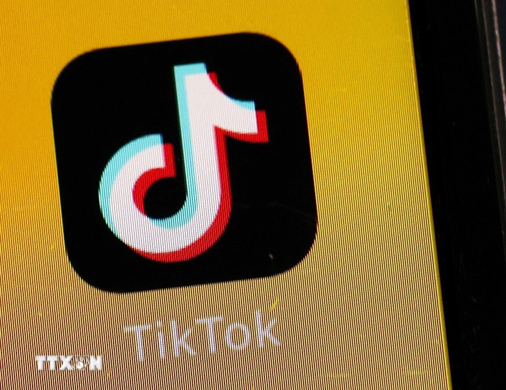 Biểu tượng nền tảng mạng xã hội TikTok. Ảnh: Kyodo/TTXVN