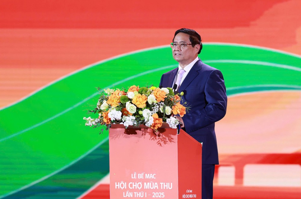 Thủ tướng Phạm Minh Chính phát biểu chỉ đạo tại lễ bế mạc Hội chợ mùa Thu lần thứ nhất - 2025.