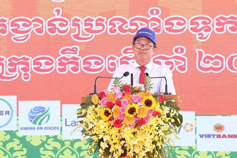 Ông Nguyễn Văn Khởi, Phó chủ tịch UBND TP. Cần Thơ phát biểu khai mạc giải đua ghe Ngo TP. Cần Thơ năm 2025 Ông Nguyễn Văn Khởi, Phó chủ tịch UBND TP. Cần Thơ phát biểu khai mạc giải đua ghe Ngo TP. Cần Thơ năm 2025