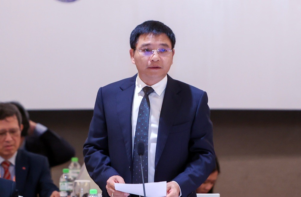 Bộ trưởng Bộ Tài chính khẳng định: Việc chọn chủ đề “Doanh nghiệp đồng hành với Chính phủ chuyển đổi xanh trong kỷ nguyên số” cho Diễn đàn năm nay khẳng định quyết tâm thu hút đầu tư chất lượng cao và đề cao vai trò của doanh nghiệp FDI trong quá trình chuyển đổi xanh, theo nguyên tắc phát triển bao trùm và không để ai bị bỏ lại phía sau.