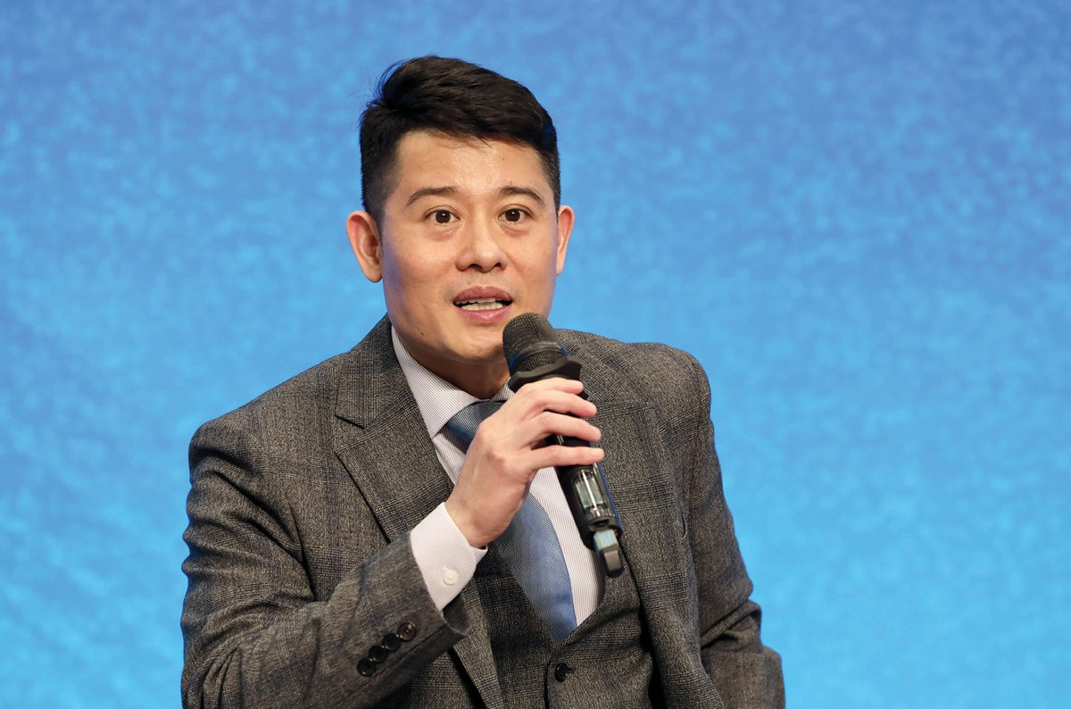 Ông Nguyễn Hoàng Long, Phó tổng giám đốc NAPAS