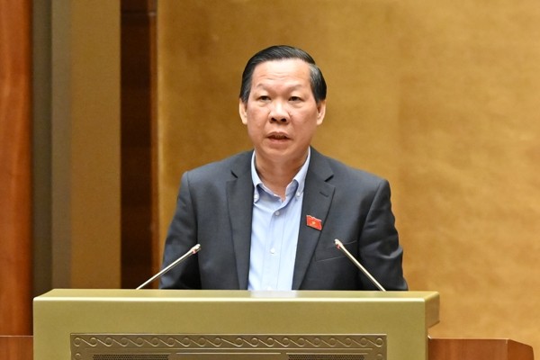 Chủ nhiệm Ủy ban Kinh tế và Tài chính Phan Văn Mãi. Chủ nhiệm Ủy ban Kinh tế và Tài chính Phan Văn Mãi.