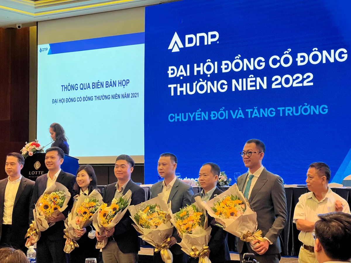 HĐQT DNP Holding nhiệm kỳ mới HĐQT DNP Holding nhiệm kỳ mới