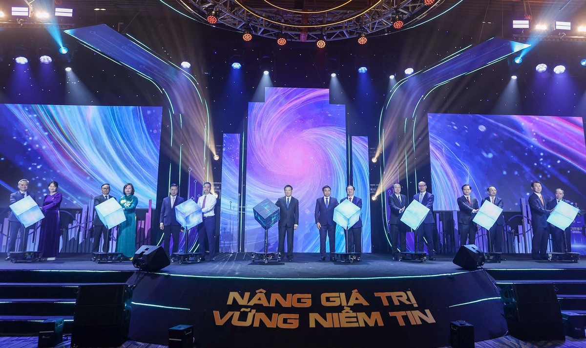 Ra mắt hệ thống công nghệ thông tin mới KRX. Ảnh: Lê Toàn Ra mắt hệ thống công nghệ thông tin mới KRX. Ảnh: Lê Toàn