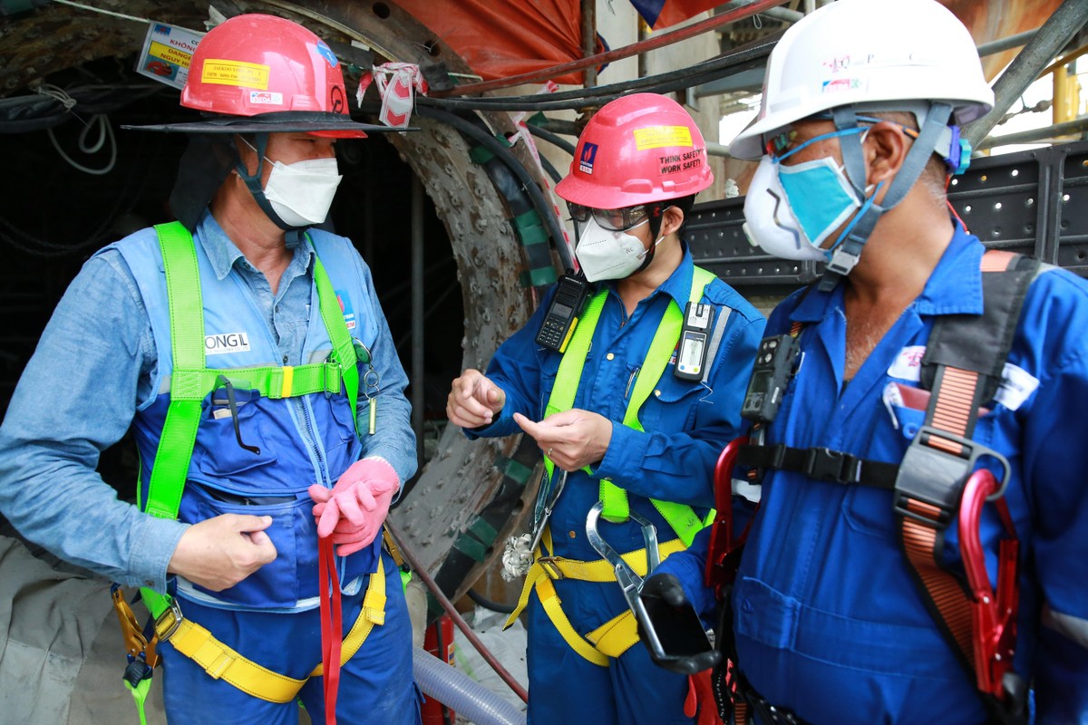 Trao đổi các biện pháp an toàn bảo dưỡng phân xưởng RFCC trong bảo dưỡng tổng thể lần 4 năm 2020 Trao đổi các biện pháp an toàn bảo dưỡng phân xưởng RFCC trong bảo dưỡng tổng thể lần 4 năm 2020