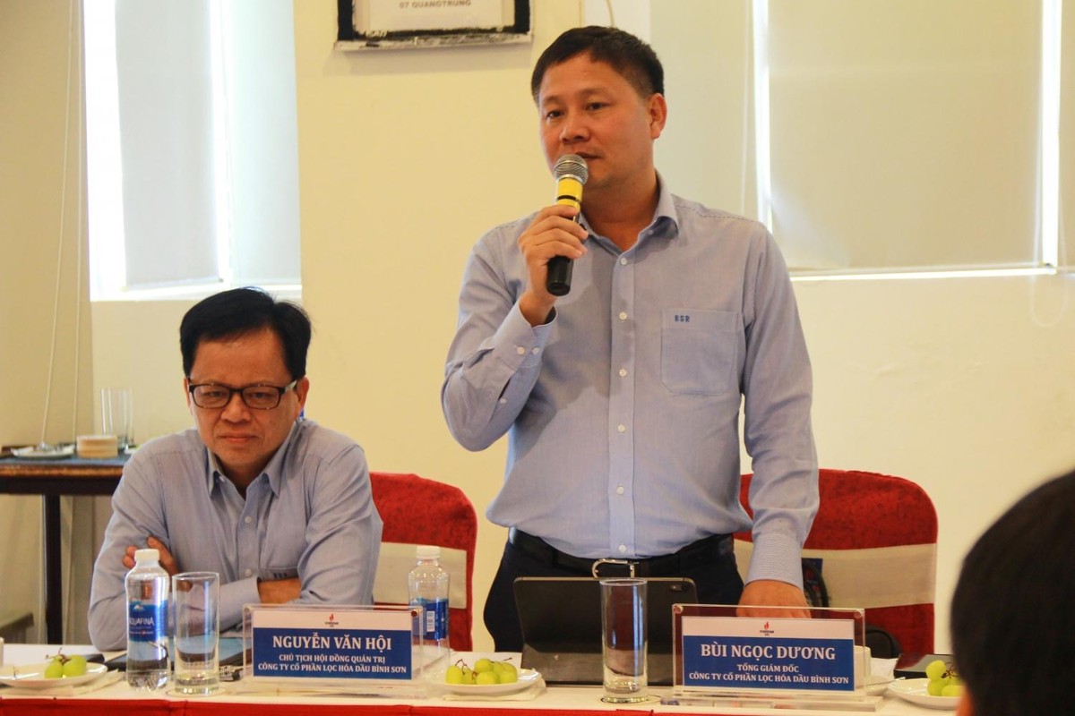 Tổng giám đốc BSR Bùi Ngọc Dương báo cáo tại buổi làm việc Tổng giám đốc BSR Bùi Ngọc Dương báo cáo tại buổi làm việc