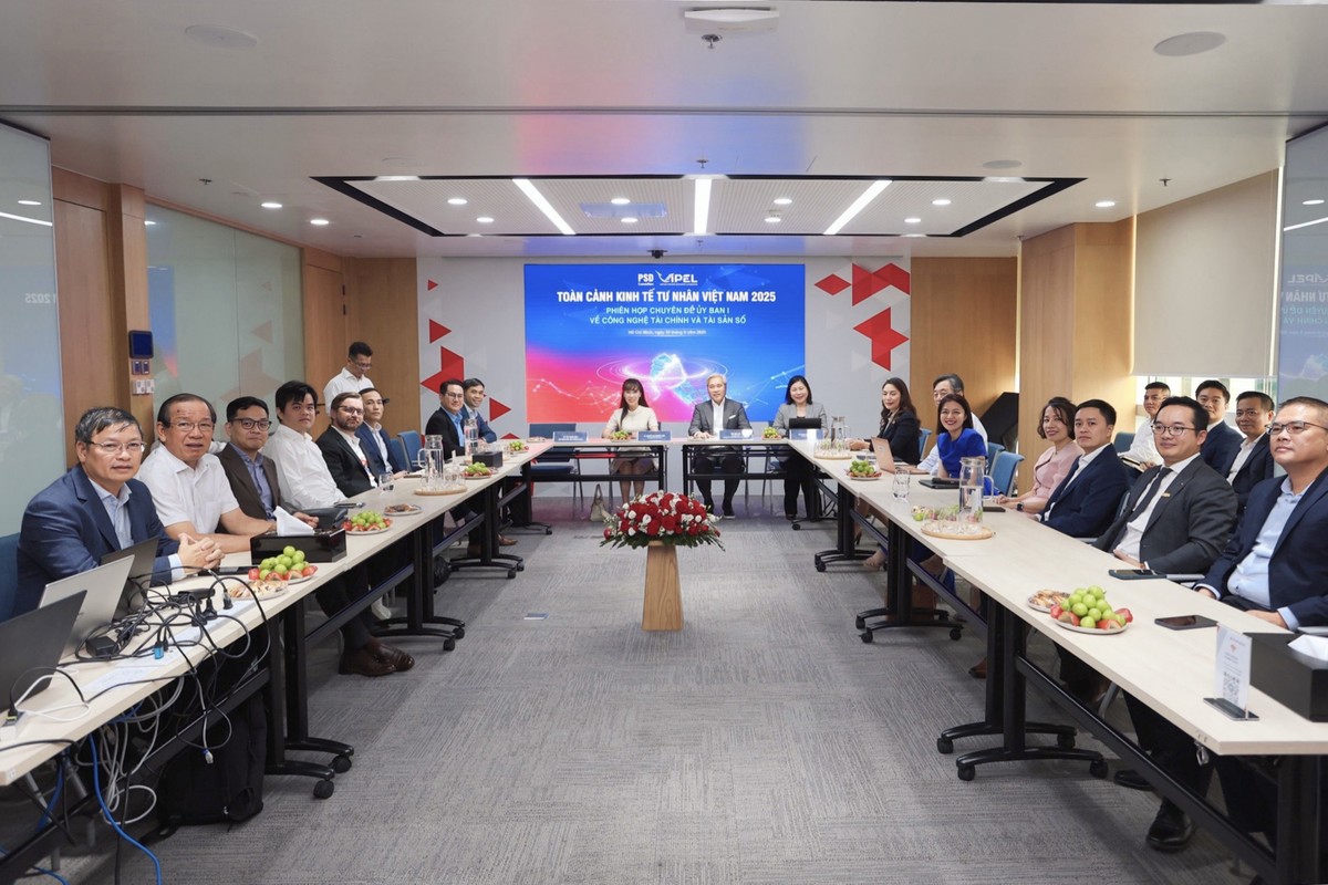 Toàn cảnh phiên họp chuyên đề Uỷ ban I về công nghệ tài chính và tài sản số chiều 30/09 (Ảnh: Lê Toàn) Toàn cảnh phiên họp chuyên đề Uỷ ban I về công nghệ tài chính và tài sản số chiều 30/09 (Ảnh: Lê Toàn)