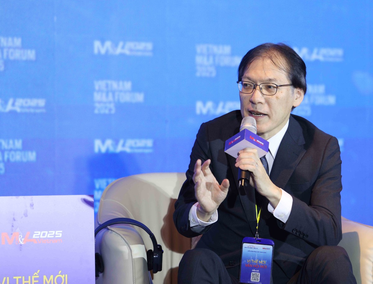 Ông Tamotsu Majima, Giám đốc cấp cao RECOF Corporation tin rằng việc mở cửa hơn nữa về quy định và chính sách sẽ mang lại tác động tích cực hơn cho các nhà đầu tư nước ngoài (Ảnh: Lê Toàn) Ông Tamotsu Majima, Giám đốc cấp cao RECOF Corporation tin rằng việc mở cửa hơn nữa về quy định và chính sách sẽ mang lại tác động tích cực hơn cho các nhà đầu tư nước ngoài (Ảnh: Lê Toàn)