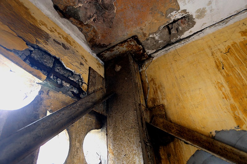 Những hình ảnh "xem cũng ghê người" tại chung cư cũ Hà Nội ảnh 10