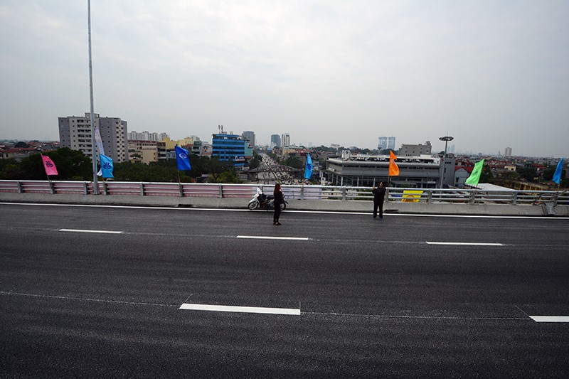 Thông xe cầu vượt “khủng” nhất Hà Nội ảnh 8