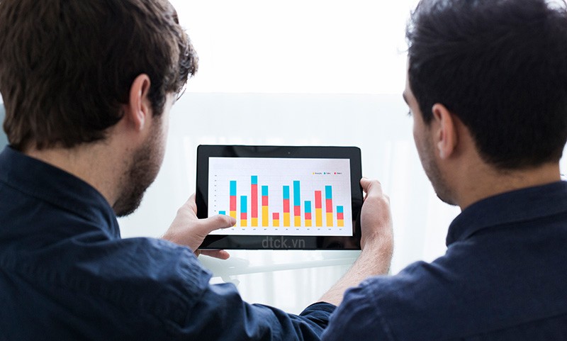 Những đợt phát hành đình đám, nay tiền đi về đâu?: Mập mờ lằn ranh thực, ảo ảnh 2