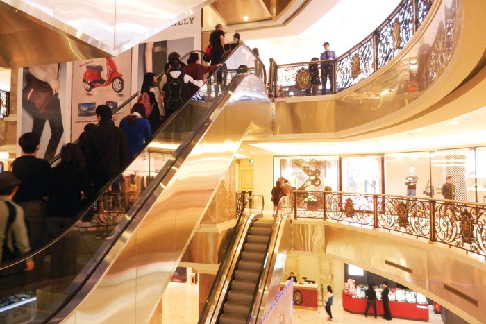 Tràng Tiền Plaza có gì mới ngày trở lại? ảnh 4 Tràng Tiền Plaza có gì mới ngày trở lại? ảnh 4