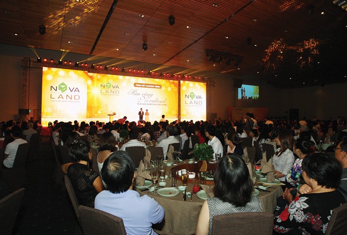 Hơn 1.300 khách hàng tham dự Gala Dinner “Mùa vàng Novaland” ảnh 1