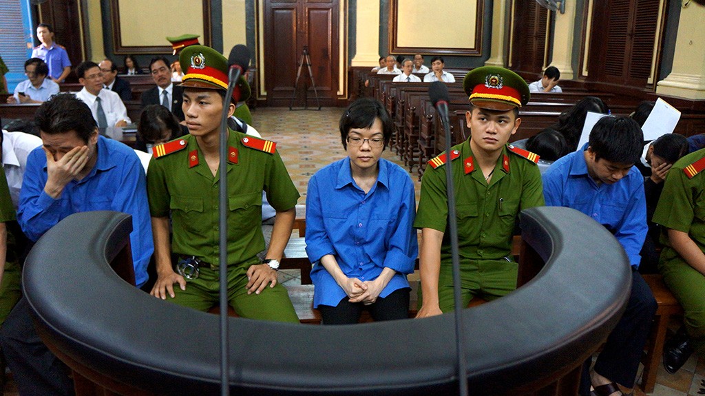 Huyền Như bình thản tại tòa