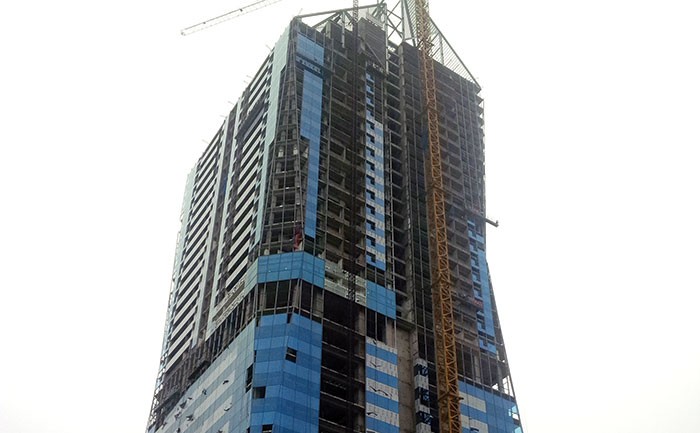 “Bông hoa kim cương” làm nhếch nhác khu đô thị trung tâm Cầu Giấy ảnh 1 “Bông hoa kim cương” làm nhếch nhác khu đô thị trung tâm Cầu Giấy ảnh 1