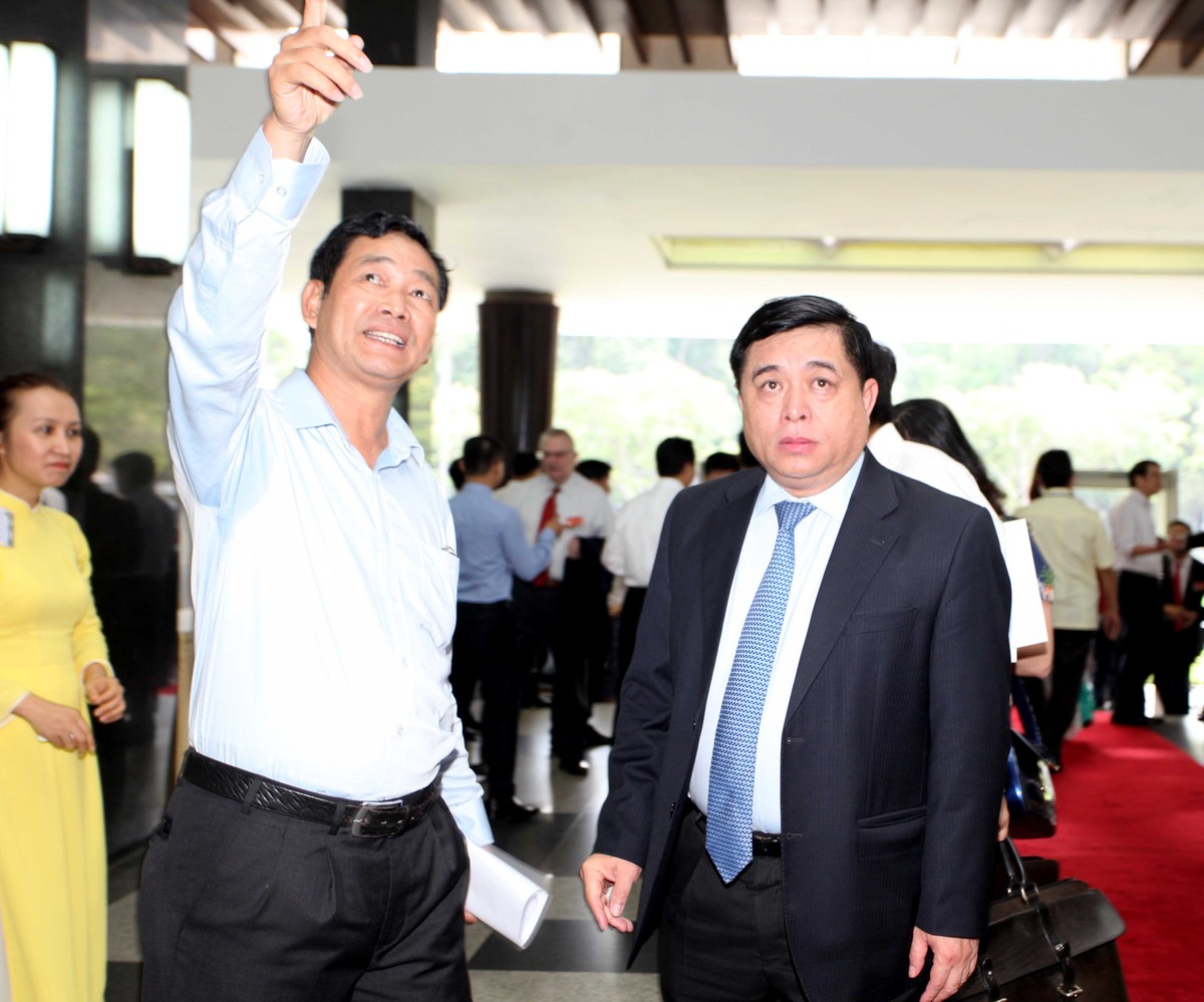 Những hình ảnh tại buổi đối thoại giữa Thủ tướng với doanh nghiệp ảnh 10 Những hình ảnh tại buổi đối thoại giữa Thủ tướng với doanh nghiệp ảnh 10