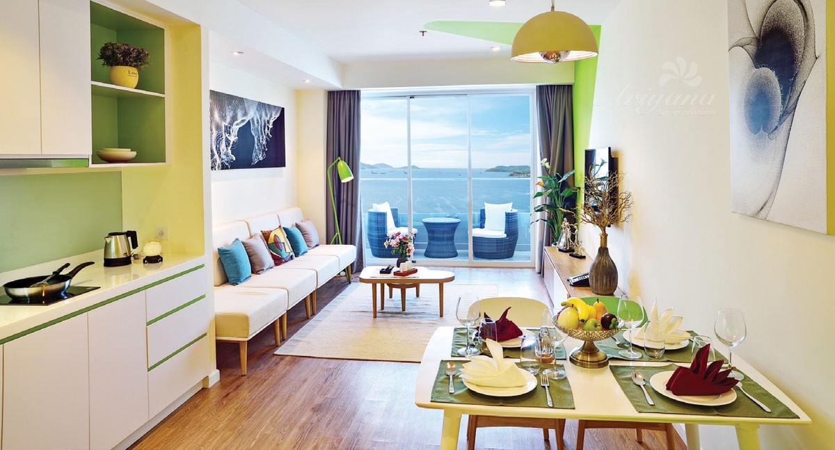 Hé lộ một Hawaii rực rỡ sắc màu giữa phố biển Nha Trang ảnh 1