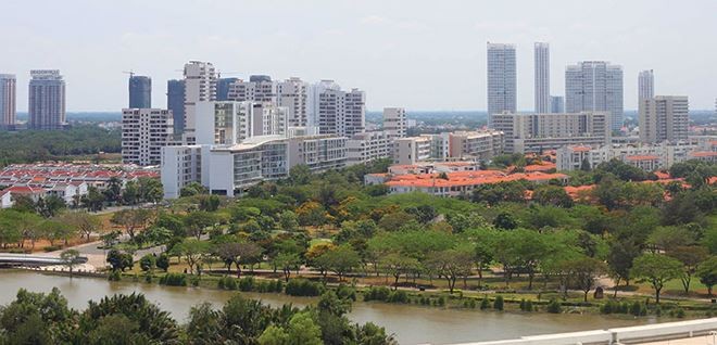 Bất động sản khu Nam gặp nạn vì mùi hôi, khu Đông hưởng lợi