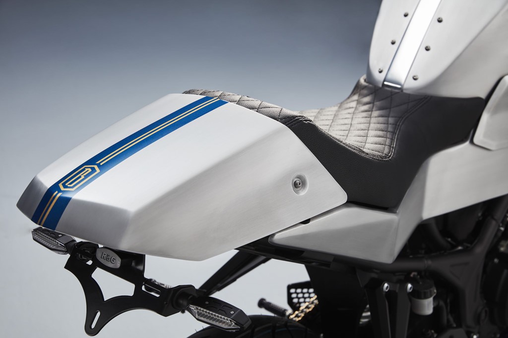 Yamaha MT-03 lột xác với bộ body kit Bunker Custom Janus ảnh 9