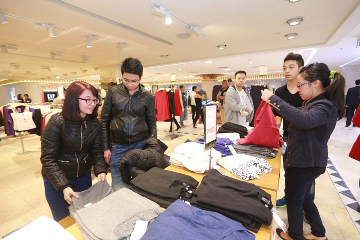 Ngày trở lại lần 2 long lanh hơn của Tràng Tiền Plaza ảnh 2