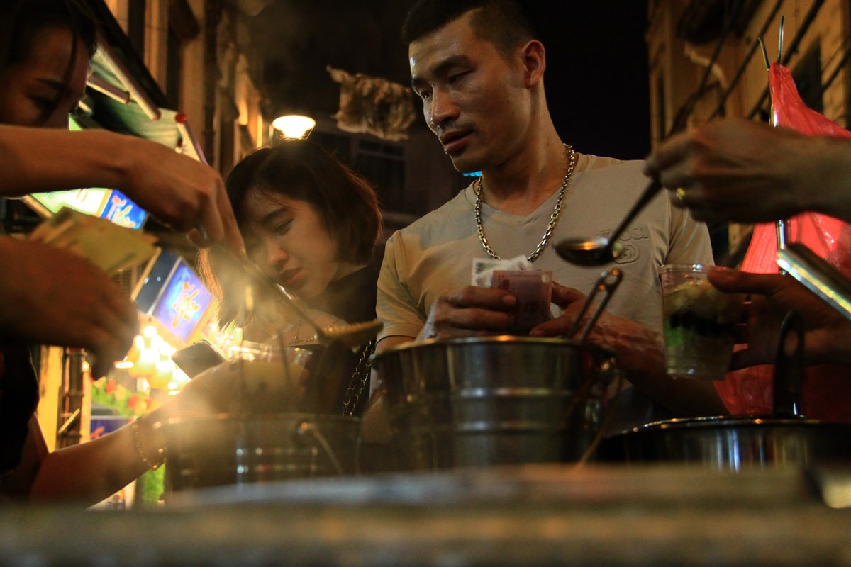 Tạ Hiện về đêm ảnh 6