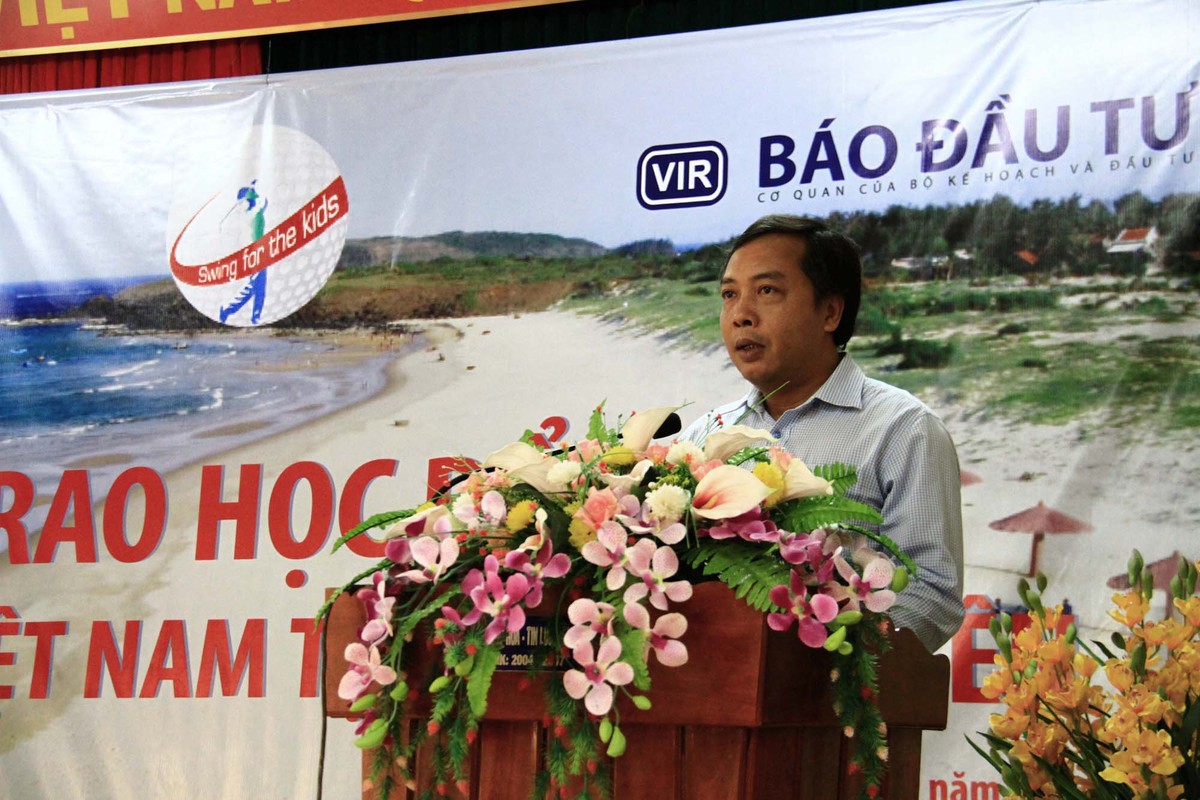 Báo Đầu tư trao học bổng tại Phú Yên ảnh 3