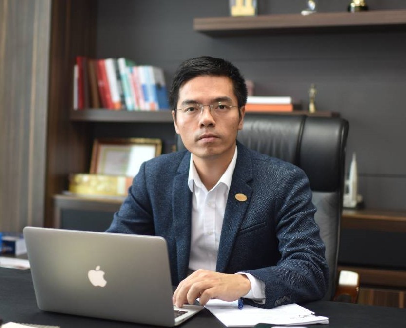 Lãnh đạo “kiên tâm” để vượt qua đại dịch Covid-19 ảnh 2