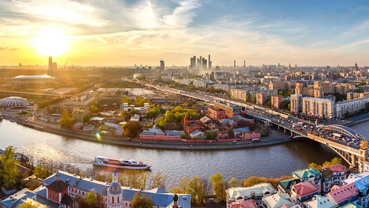 Vẻ đẹp thành phố Moscow bên sông. Ảnh: Internet.