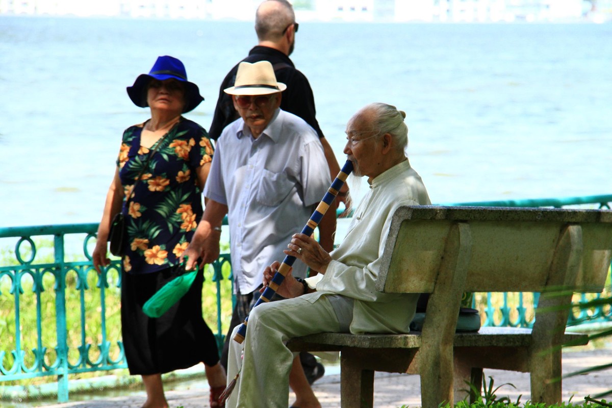 Chiều Hồ Tây. Ảnh: Thành Nguyễn.