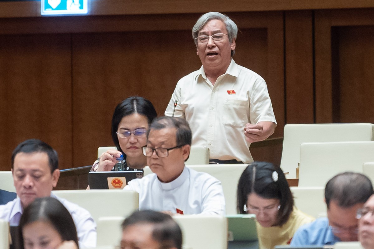 Đại biểu Lê Xuân Thân. Ảnh: Cổng thông tin điện tử Quốc hội.