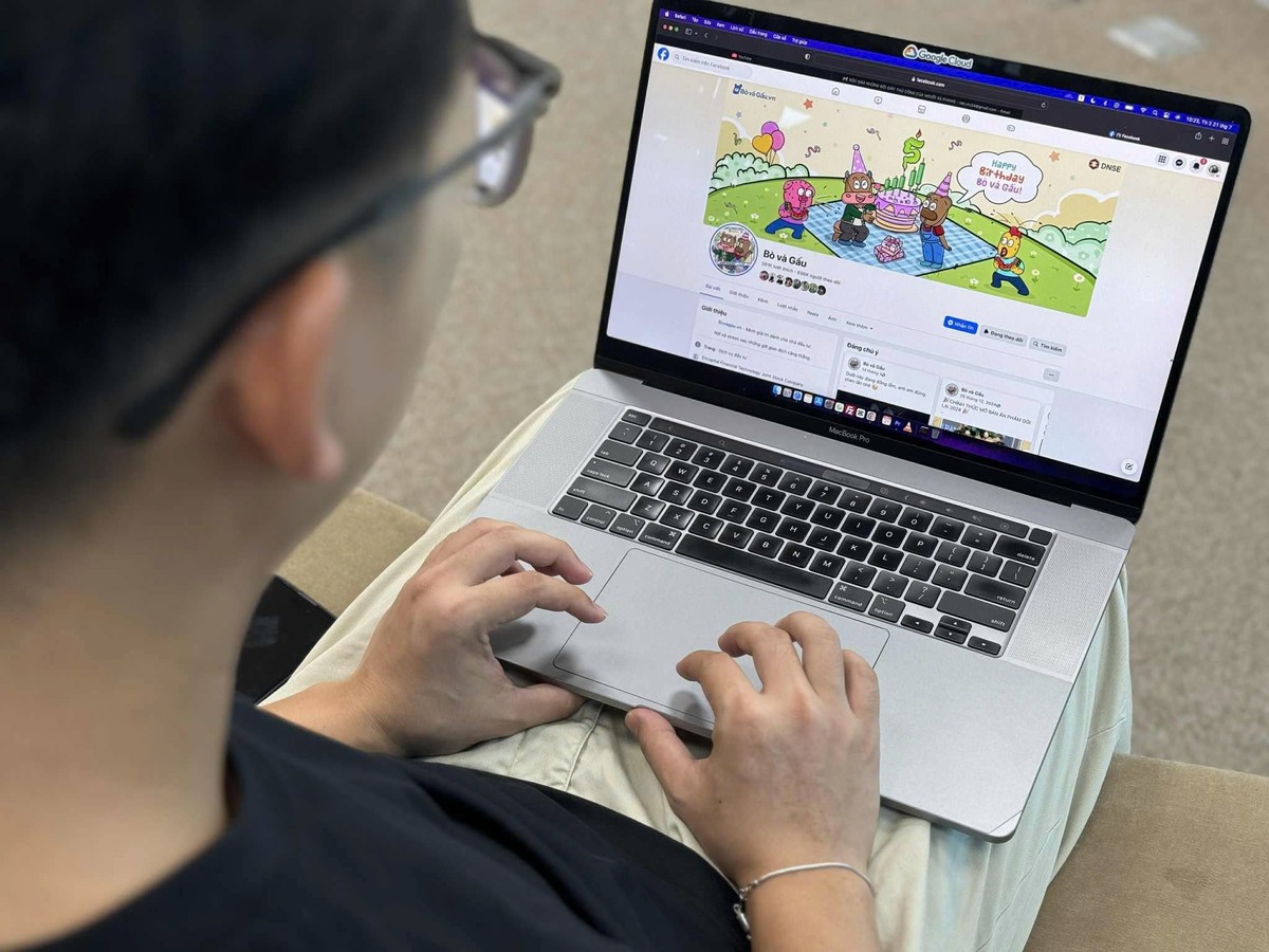 DNSE sở hữu Bò và Gấu, kênh giải trí chứng khoán hàng đầu hiện nay.