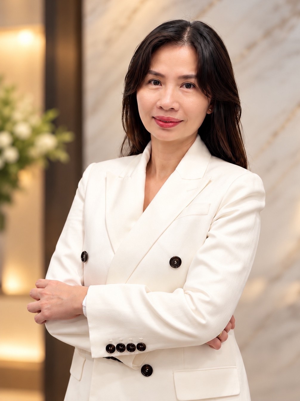 Bà Trần Thị Minh Thúy, tân Tổng giám đốc MIK Group Bà Trần Thị Minh Thúy, tân Tổng giám đốc MIK Group