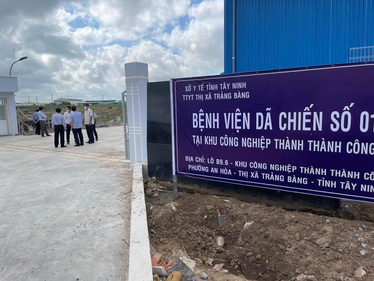 Bệnh viện dã chiến số 1 tại Khu công nghiệp Thành Thành Công đã được thành lập theo Quyết định số 1637/QĐ-UBND ngày 22/7/2021 của UBND tỉnh Tây Ninh
