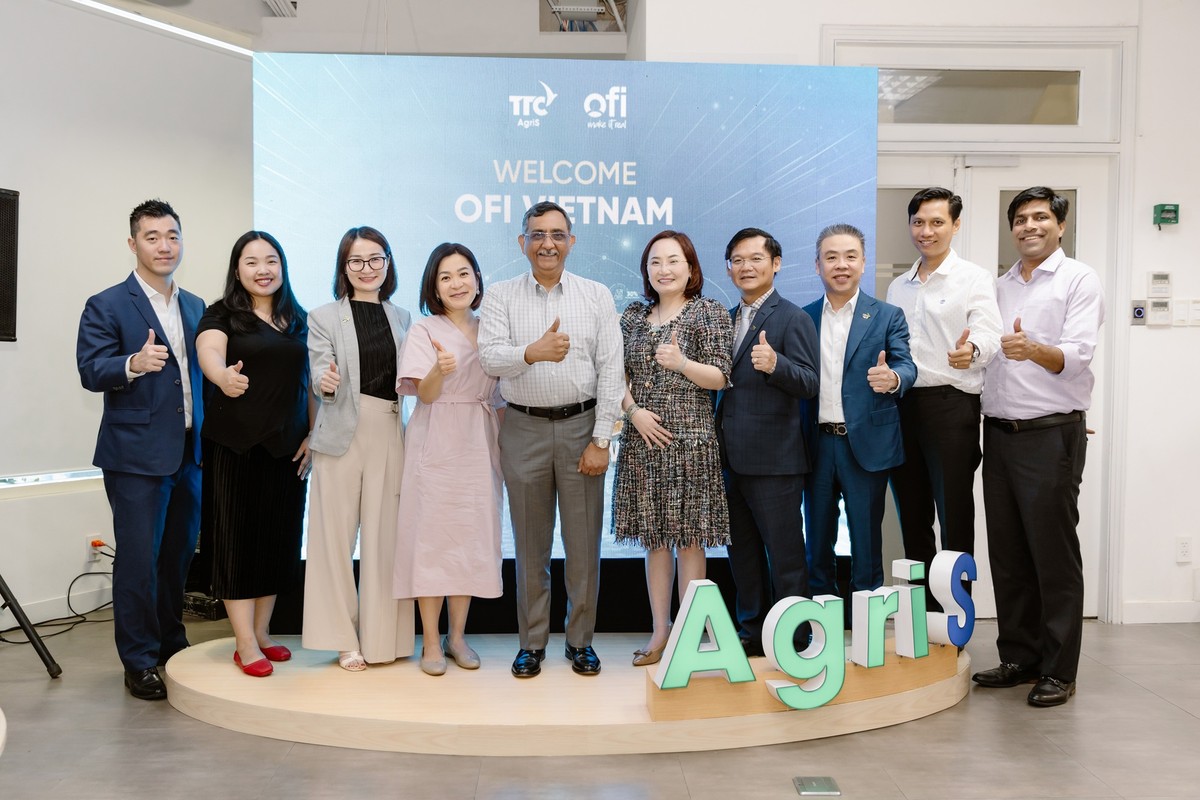 Một trong những bước đi quan trọng trong hợp tác song phương với Singapore là việc nâng tầm mối quan hệ thương mại thành hợp tác chiến lược với OFI (Olam Food Ingredients), tập đoàn hàng đầu trong lĩnh vực nguyên liệu nông sản