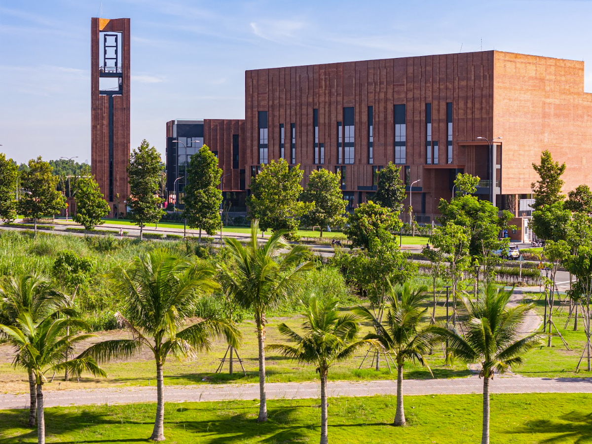 Trường Nội trú Song ngữ Quốc tế EMASI Plus tại Waterpoint