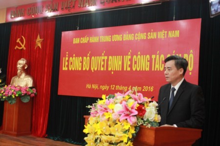 Bộ Chính trị phân công nhân sự một số cơ quan Trung ương ảnh 1