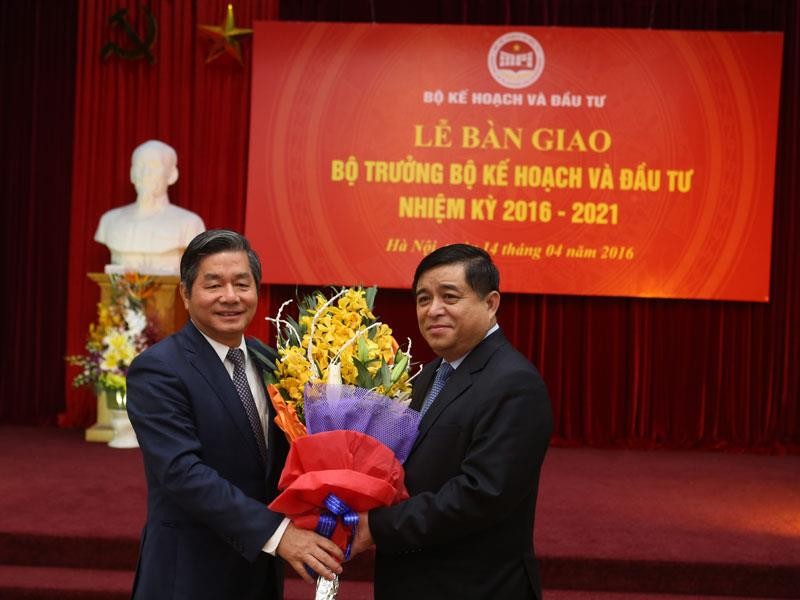 Tân Bộ trưởng Nguyễn Chí Dũng: Tiếp tục thắp sáng ngọn lửa đổi mới và cải cách ảnh 2