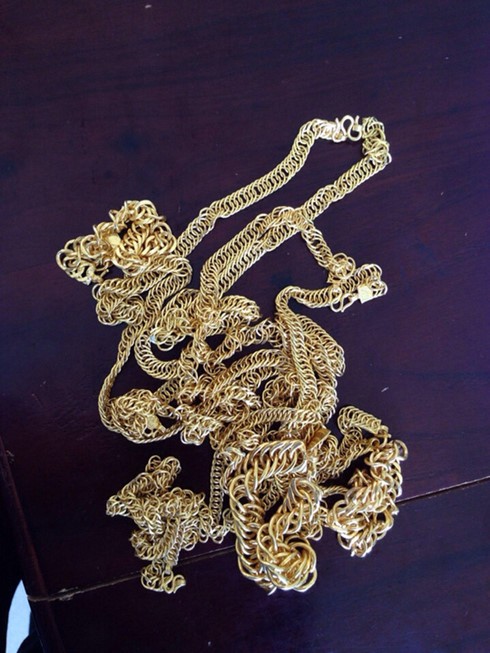 Hotgirl thực hiện thành công 8 vụ bán vàng giả tại Quảng Nam sa lưới ảnh 1