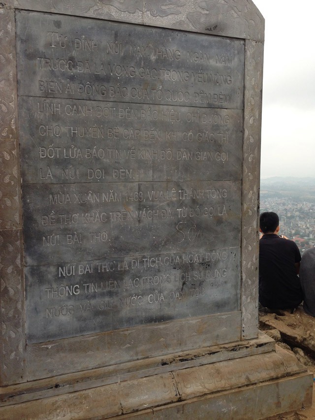 Những di tích ẩn giấu trong núi Bài Thơ ảnh 4