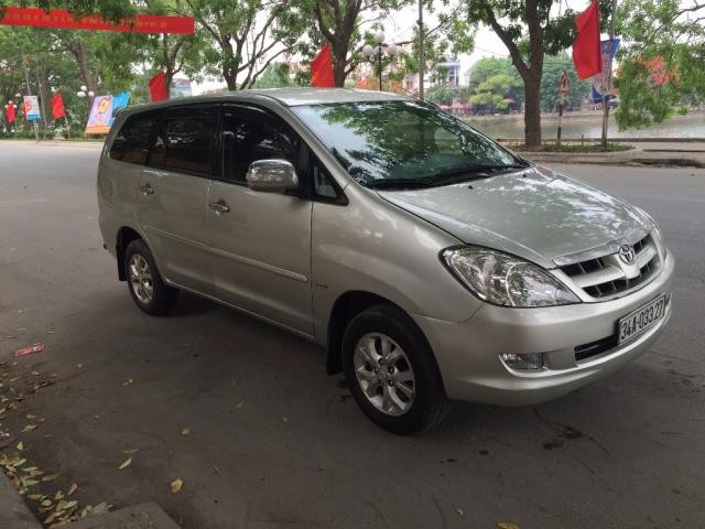 Top 5 ô tô cũ 7 chỗ bán chạy nhất tại Việt Nam ảnh 2