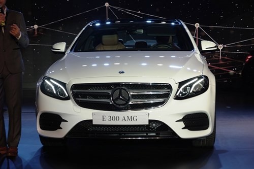 Khám phá Mercedes-Benz E-class thế hệ mới về Việt Nam ảnh 2