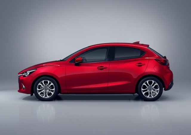 Mazda trình làng phiên bản nâng cấp Mazda2 ảnh 15